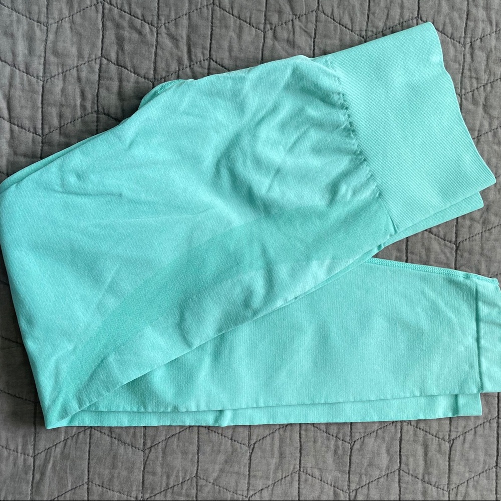 NVGTN leggings
